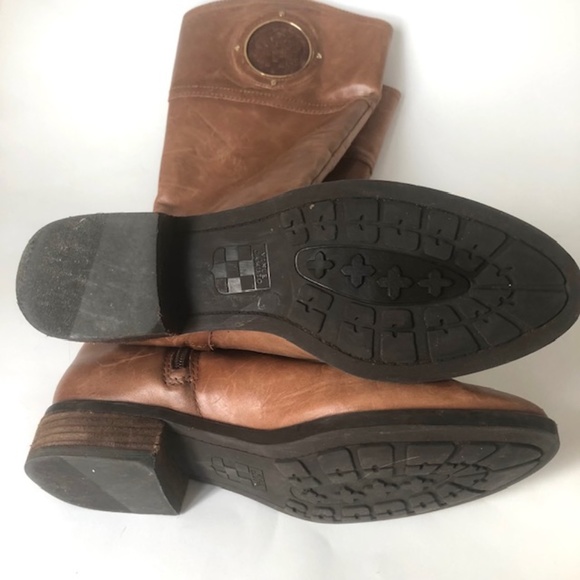 Vince Camuto Phillie Riding Boots - Picture 10 of 10